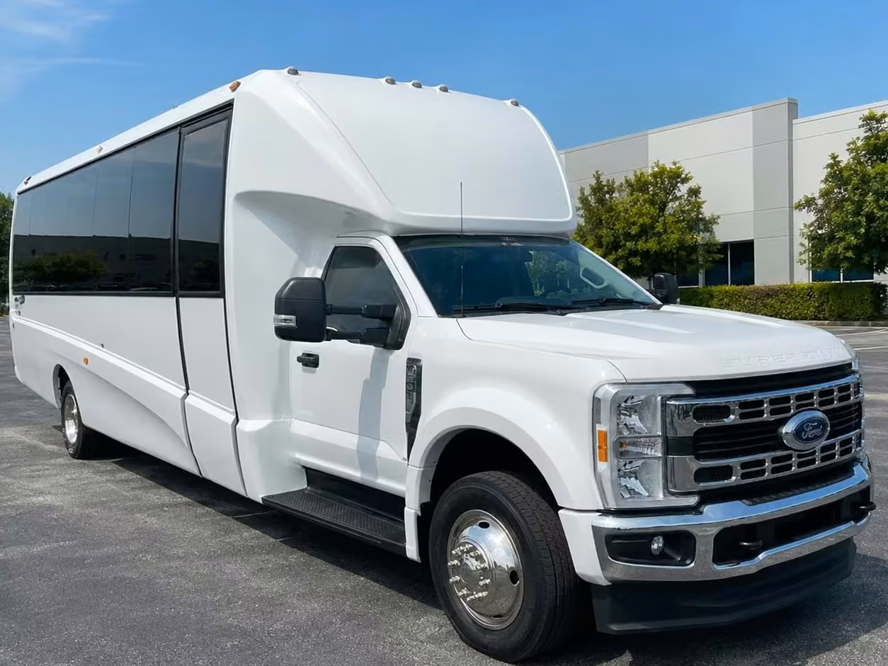 fishers 25 passenger minibus rental
