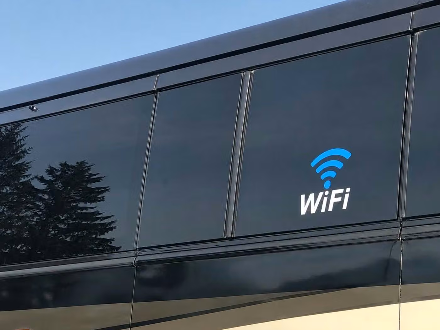 fishers 56 passenger charter bus wifi